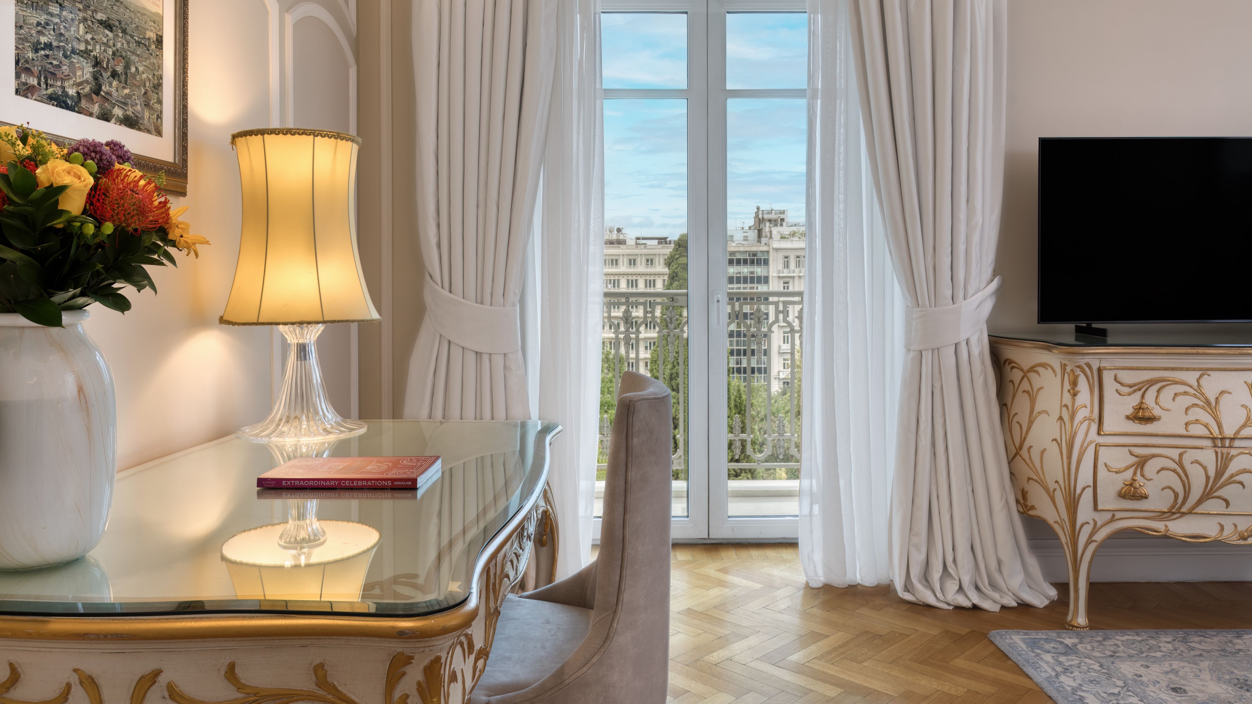 Your Suite Experience in Athens