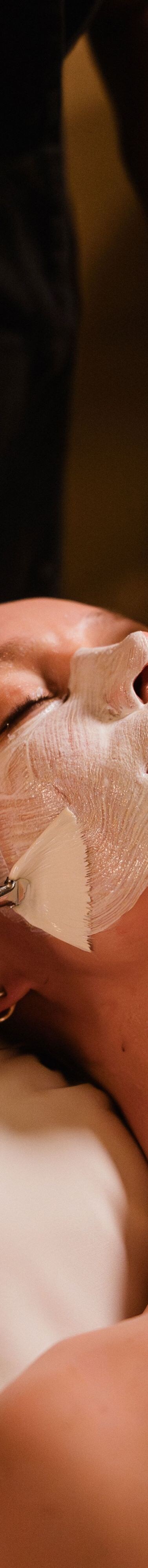 Tratamiento facial en el spa