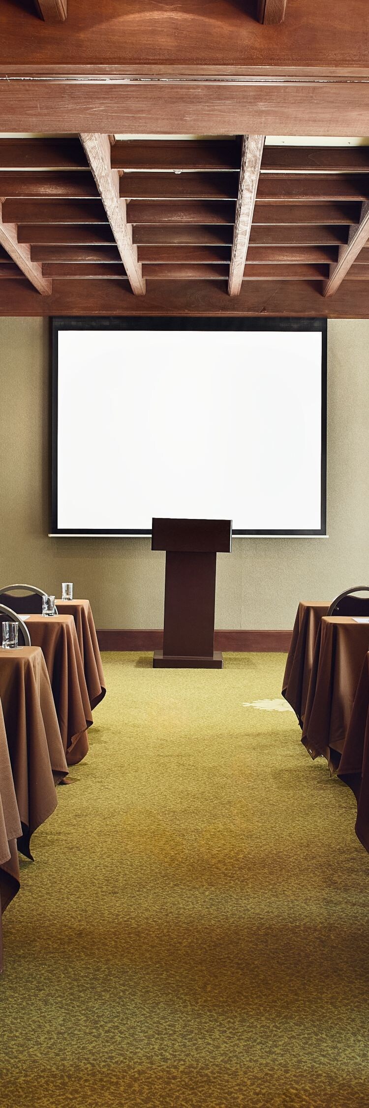 Salón configurado como aula