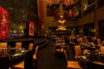 بوذا بار (Buddha-Bar) - مطعم مأكولات آسيوية متنوعة