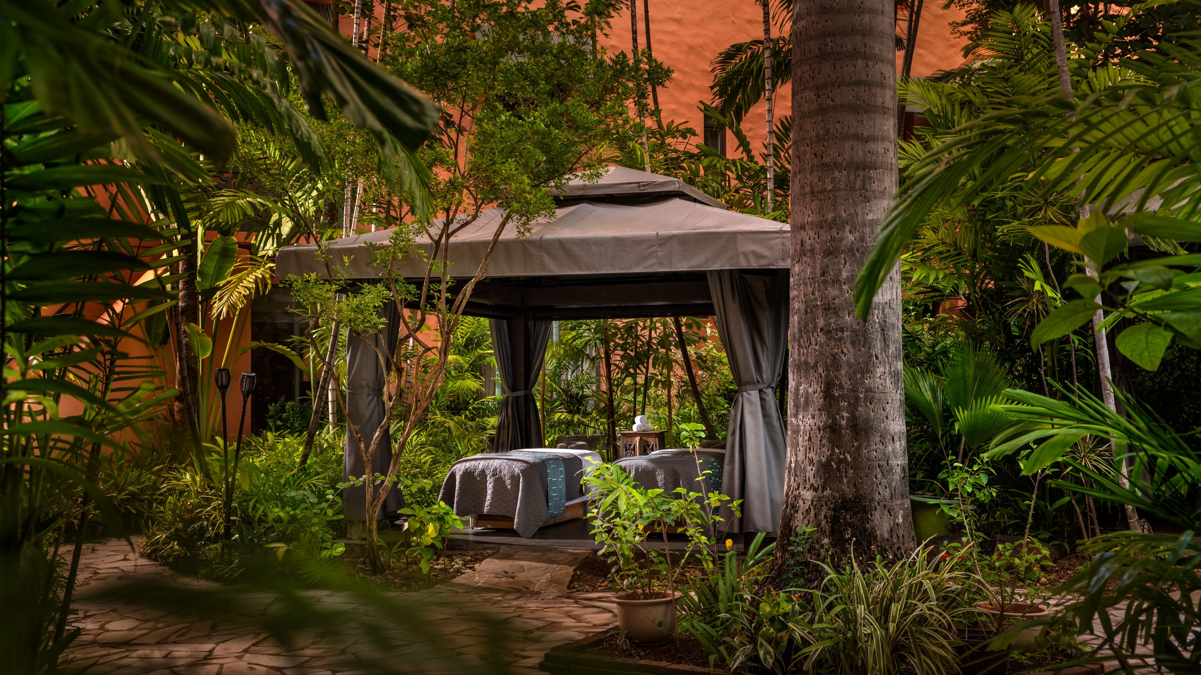 Abhasa Spa