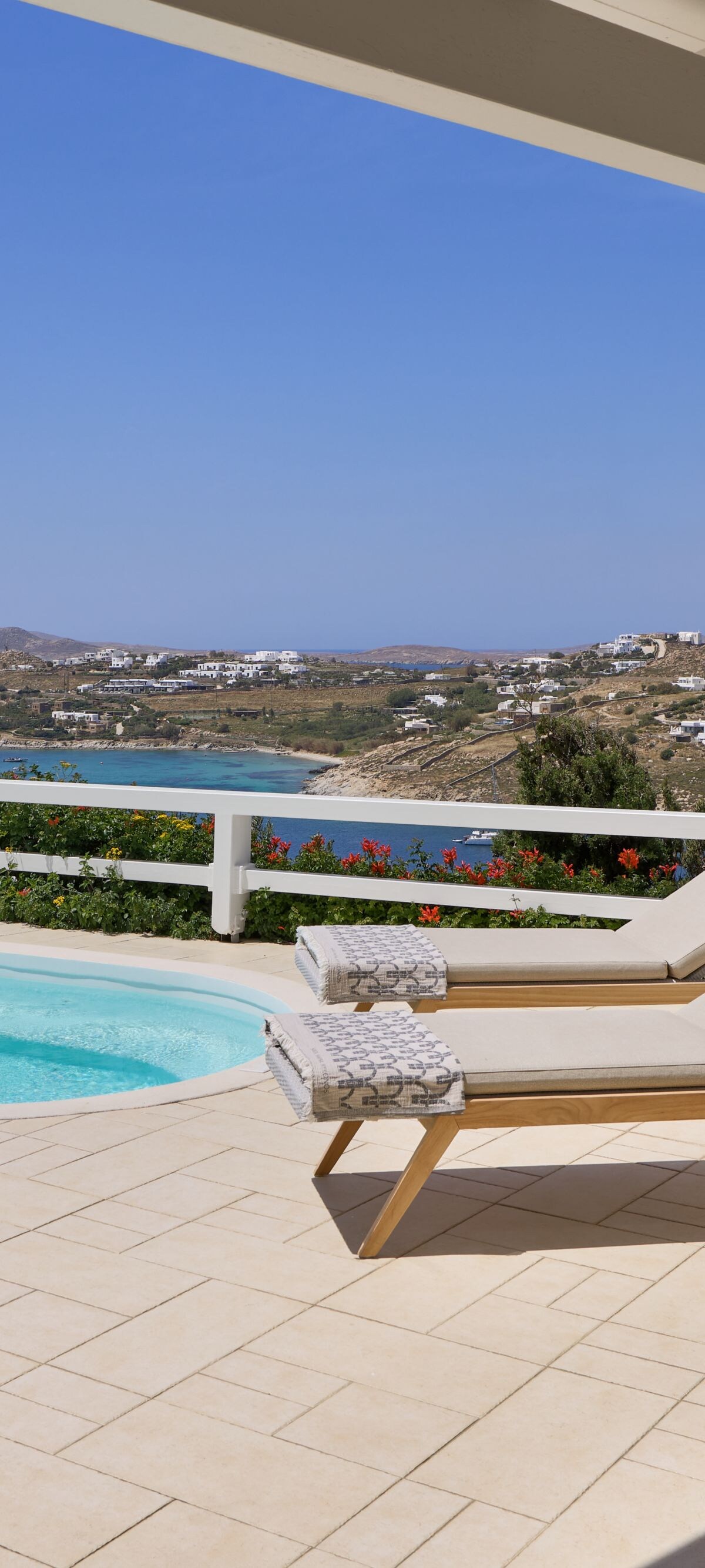 Santa Marina Villa Pearl Pool.