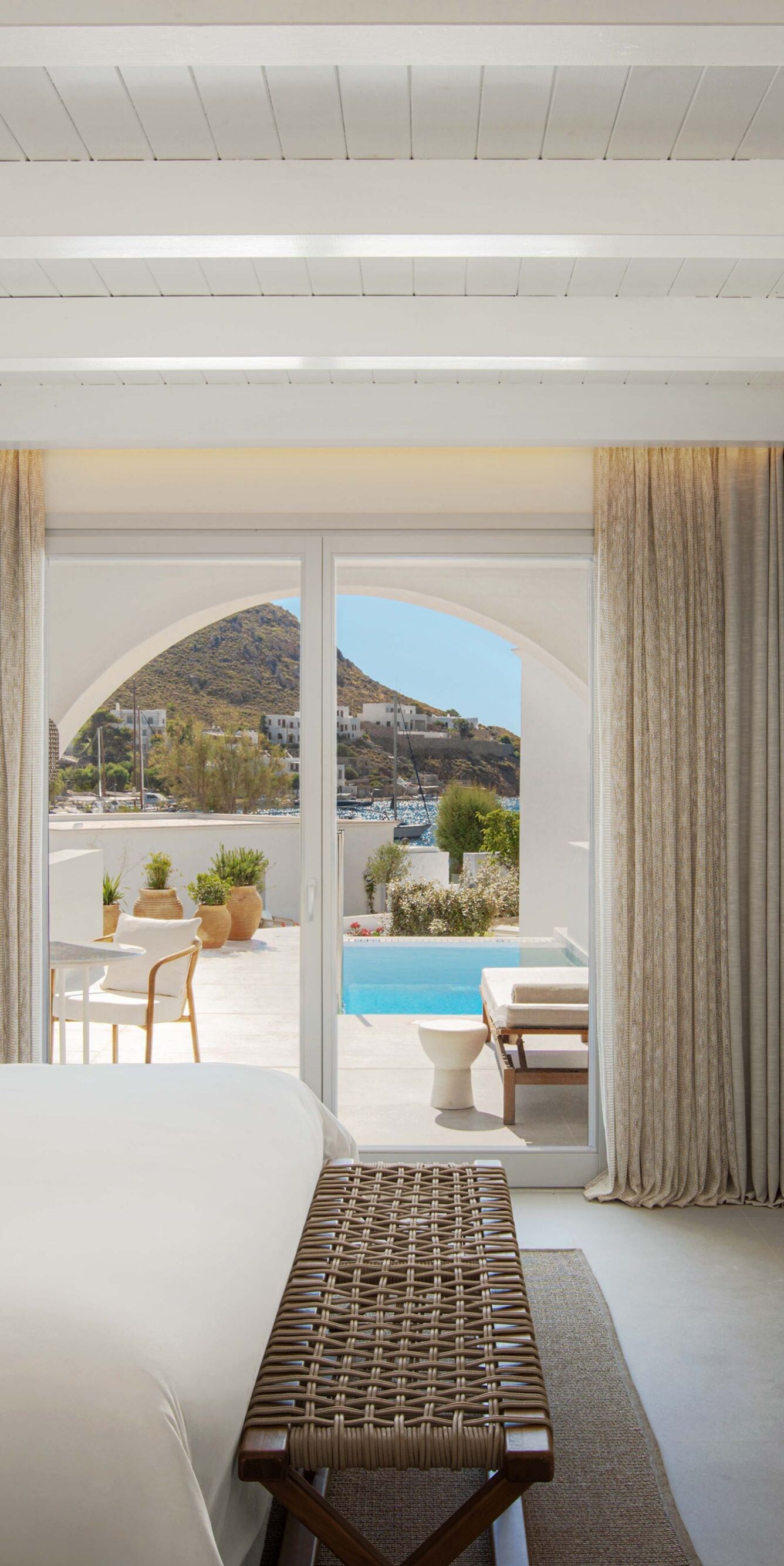Suite with Private Pool with Side Sea View
