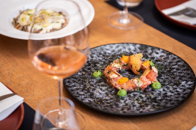 Kooc-Taverna Secrets Restaurant – Shrimp Tartar Dish