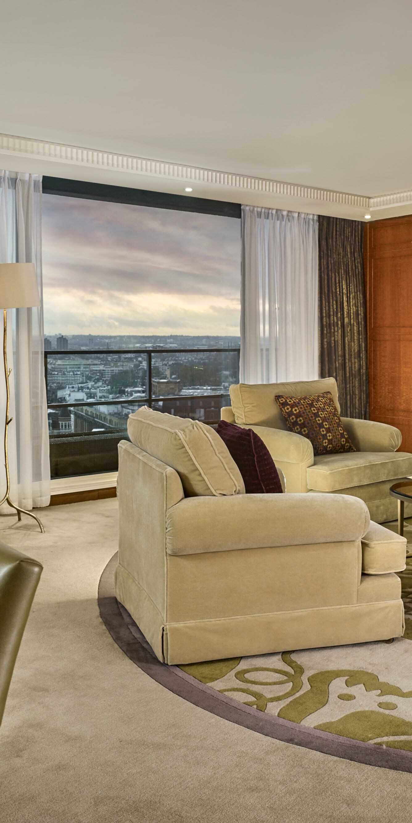 Lounge area in the Lowndes Suite