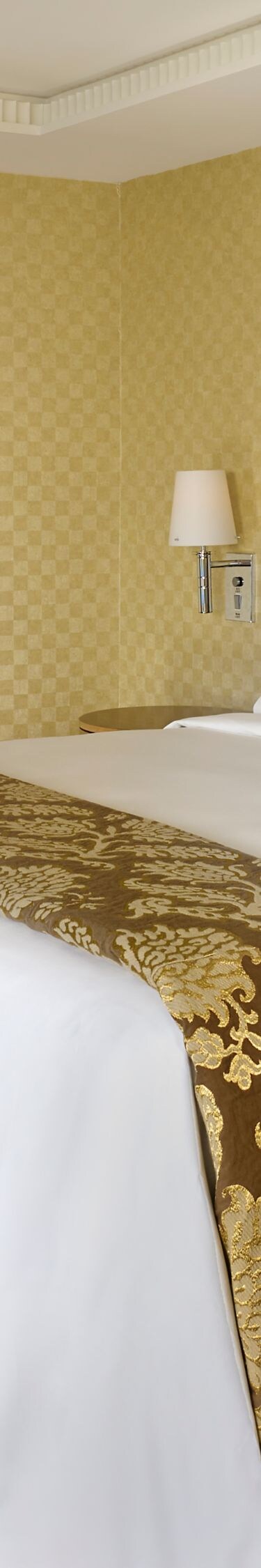Bedroom in Westminister Suite