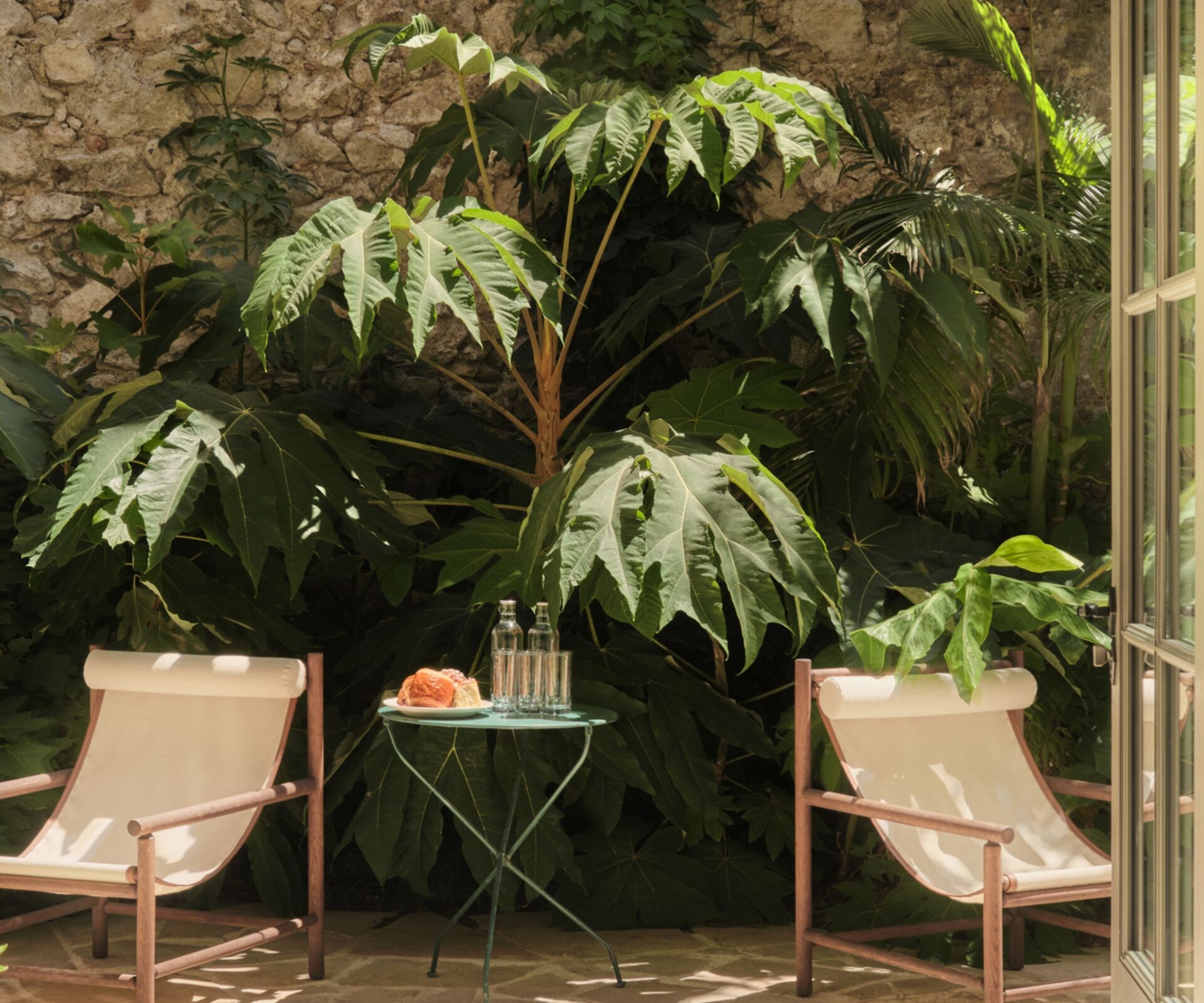 Outdoor breakout room Hotel du Couvent