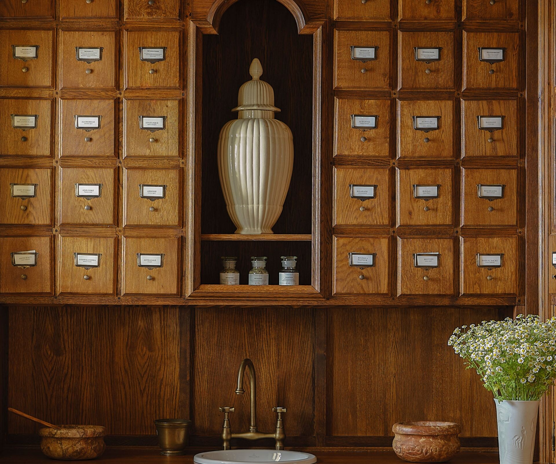 Herbal shop main area