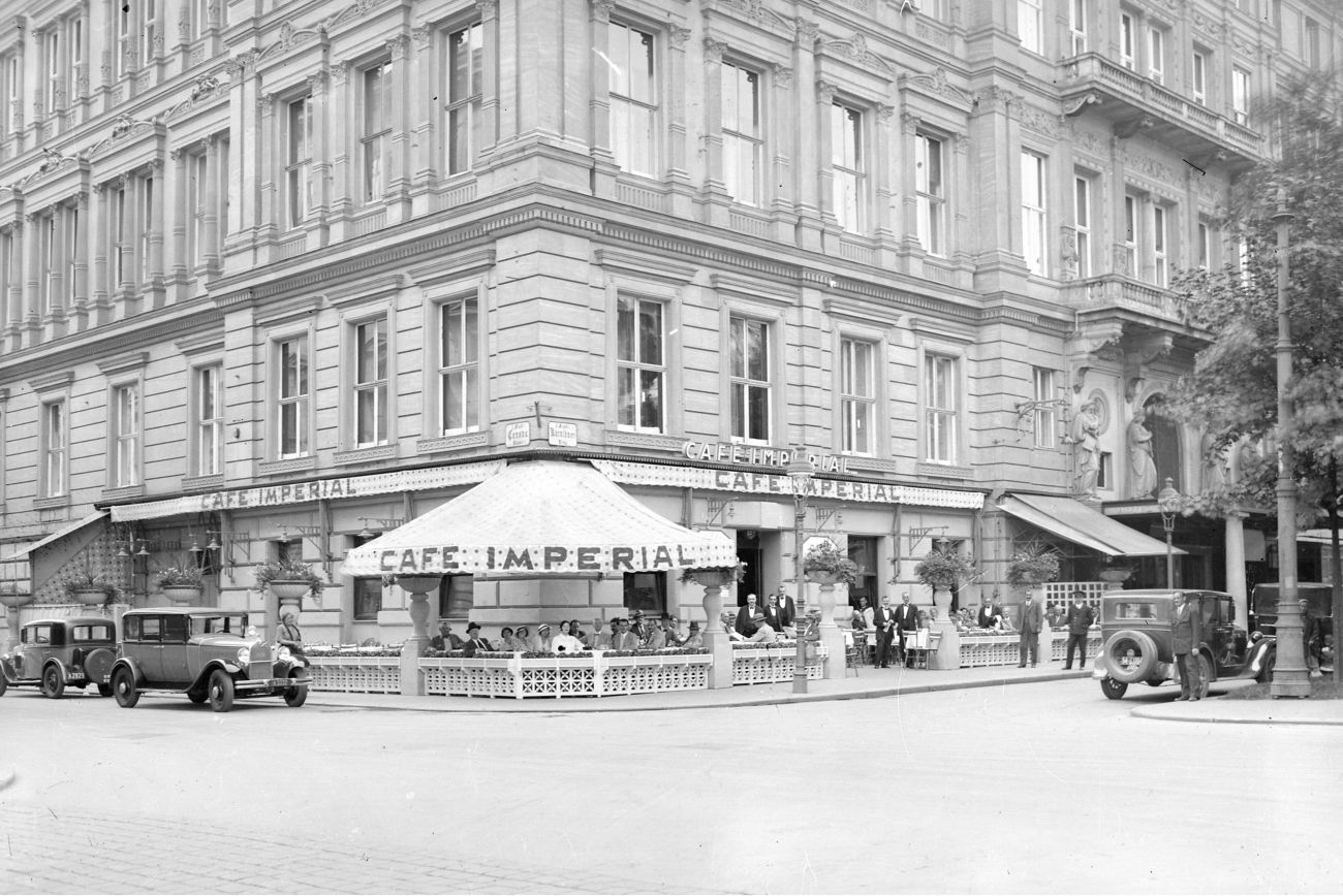 Historische Ansicht des Café Imperial 