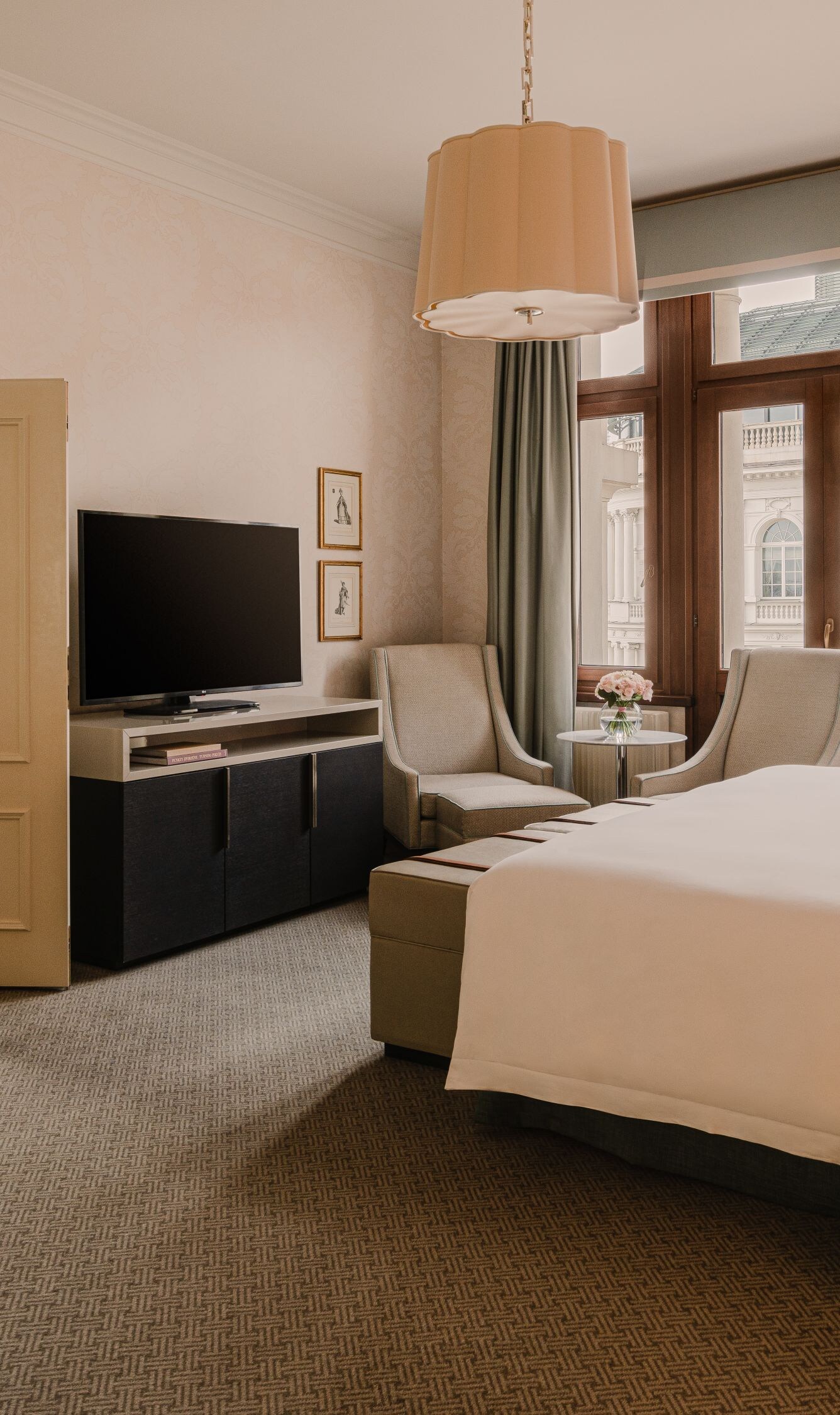 Hotel Bristol, suite, bedroom 