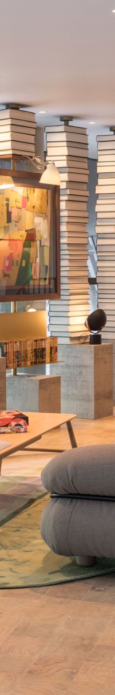 Mezzanine-Bibliothek