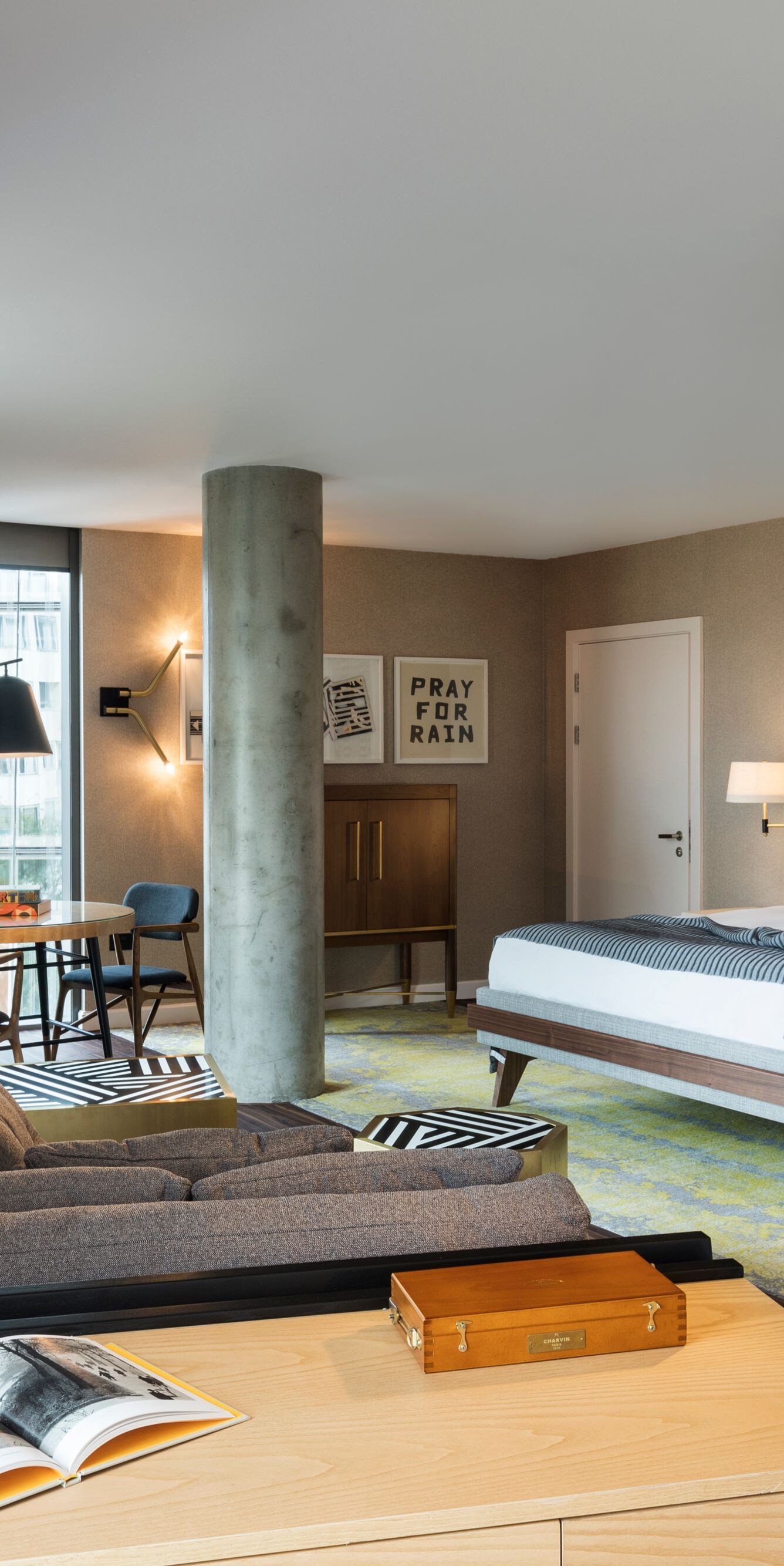 Artist Suite