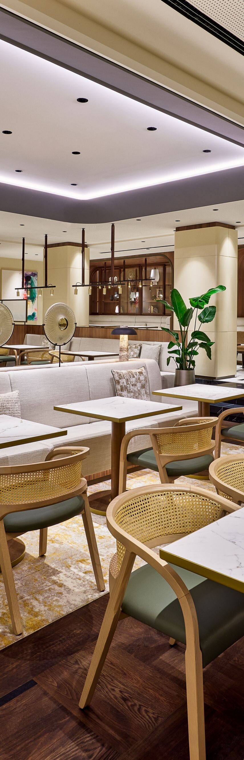 wide angle view into dining lounge