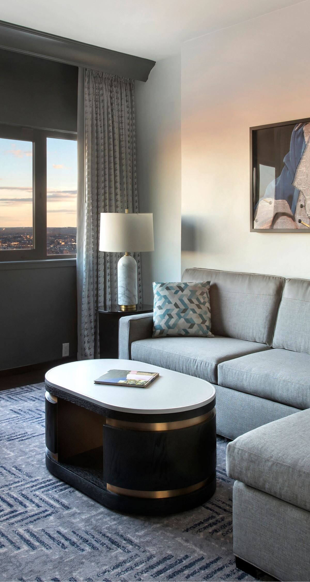 1 Bedroom Junior Suite – Living Room