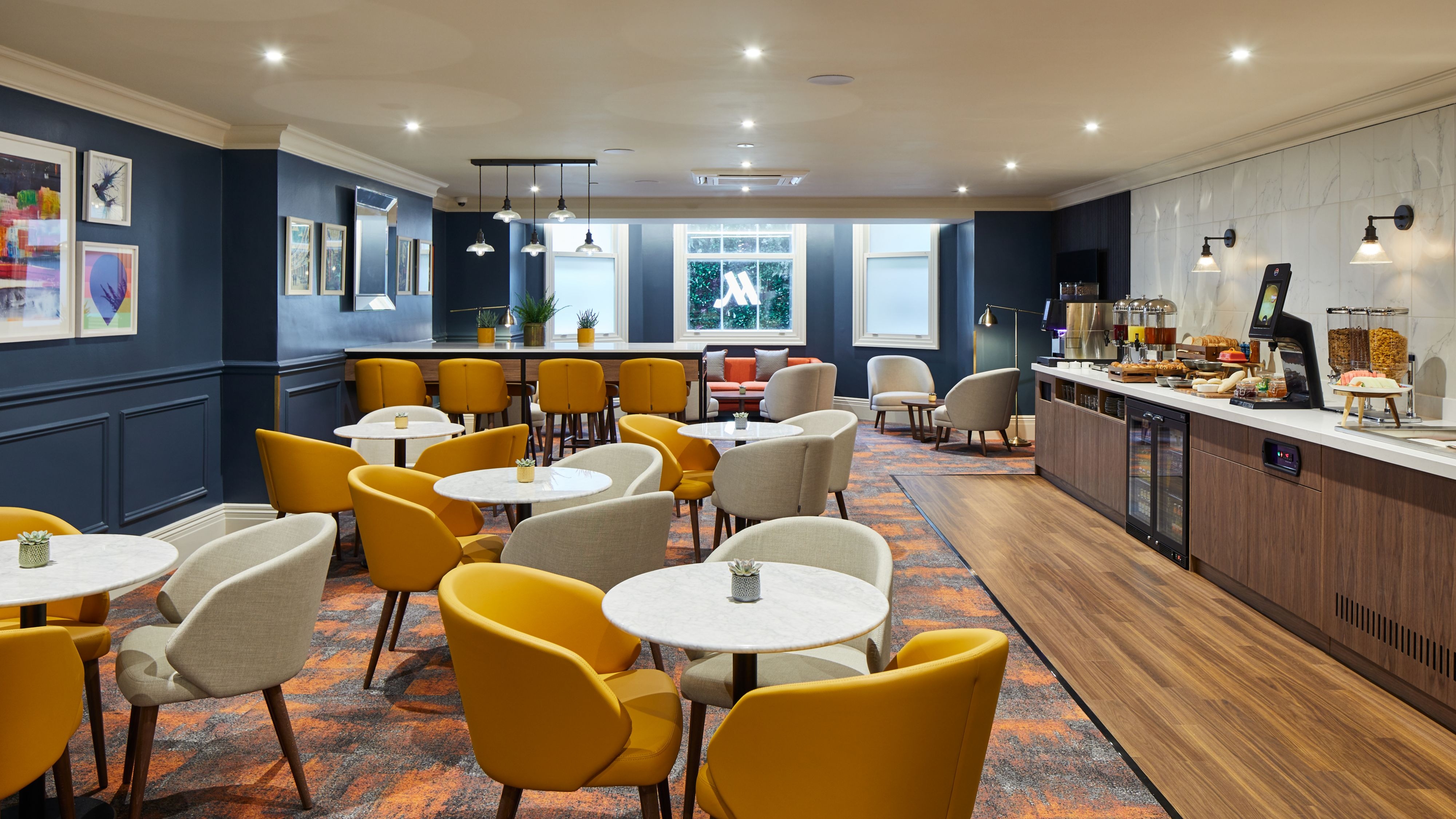 Executive Lounge Experience Package