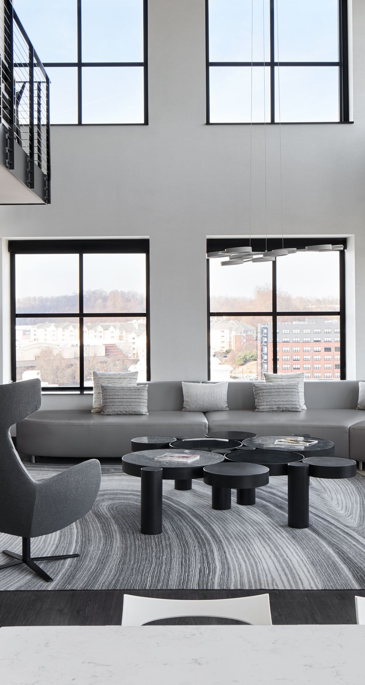 hotels with suites in owings mills