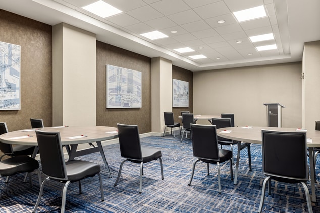 meeting room set in crescent rounds