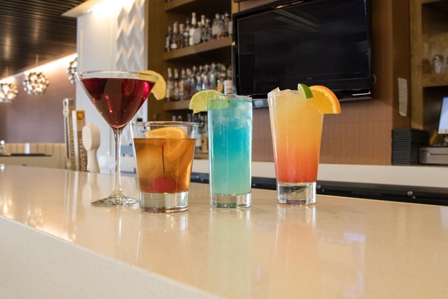 Cocktails on the Lobby Bar.