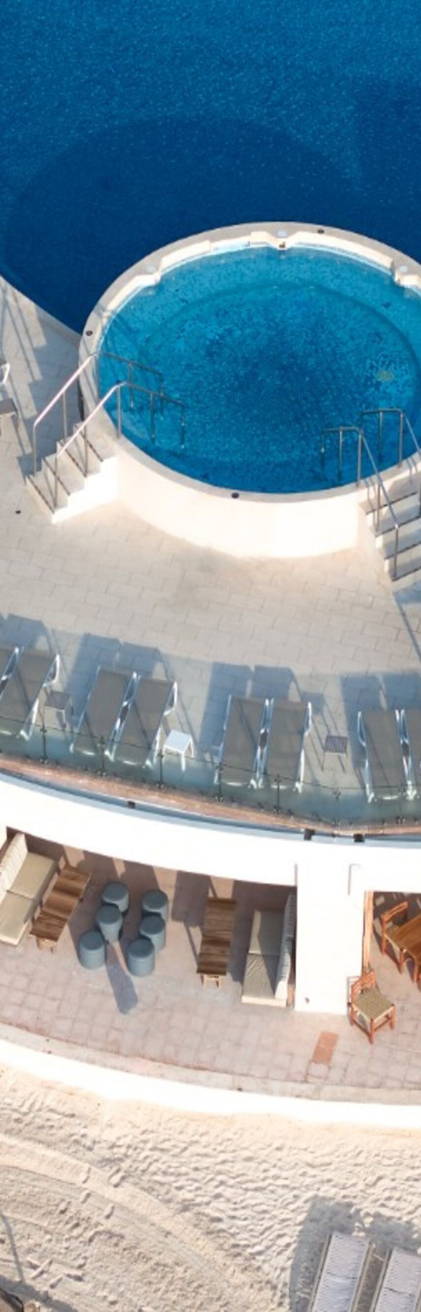 Aerial view of Marriott Cancun beach