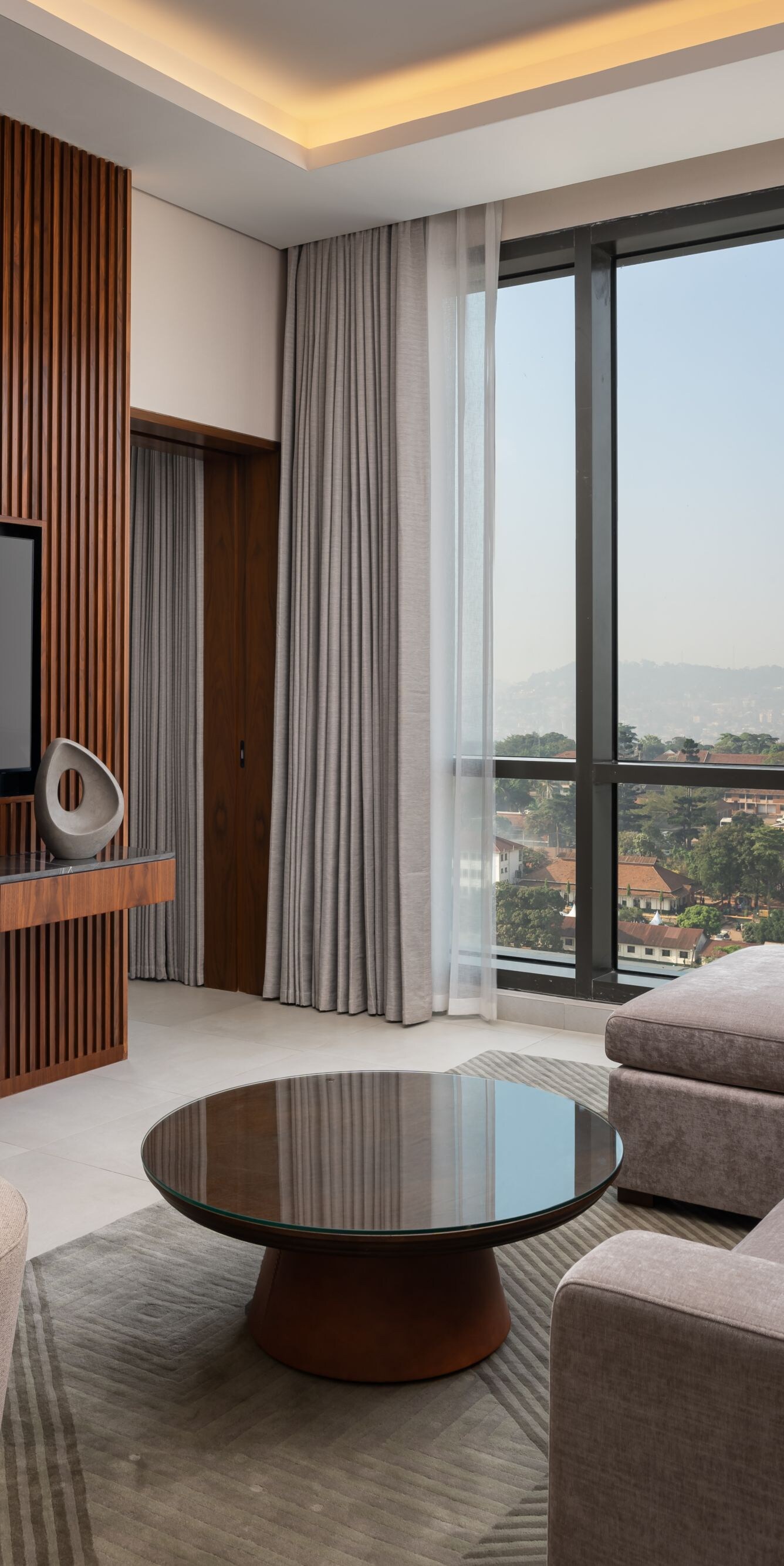 Suite living area with city view