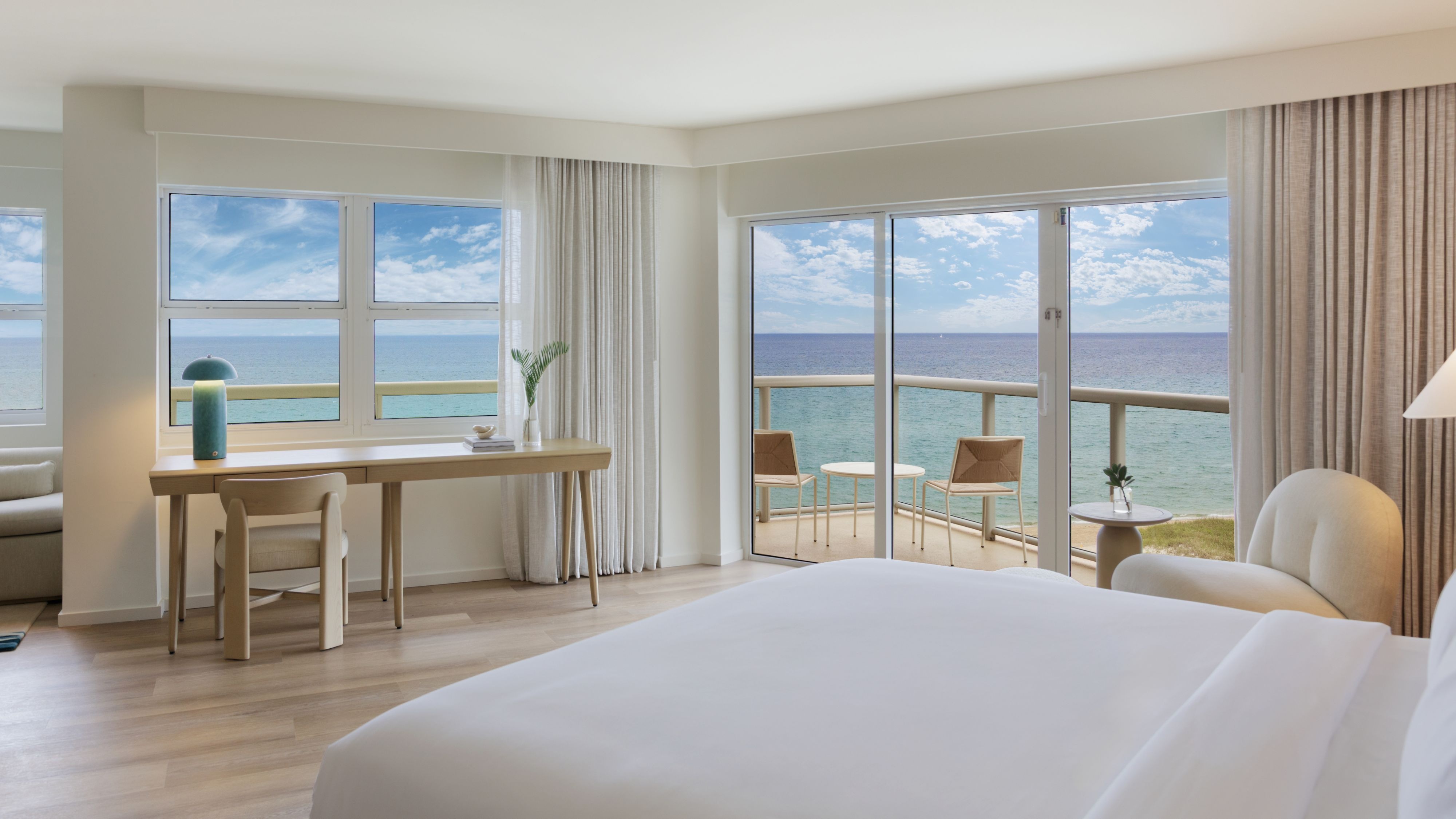Premium and Luxury Hotels Folio Credit Offer