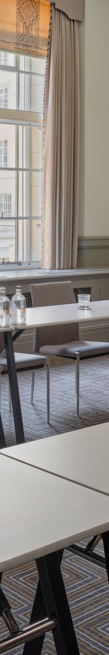 U-shape conference room arrangement