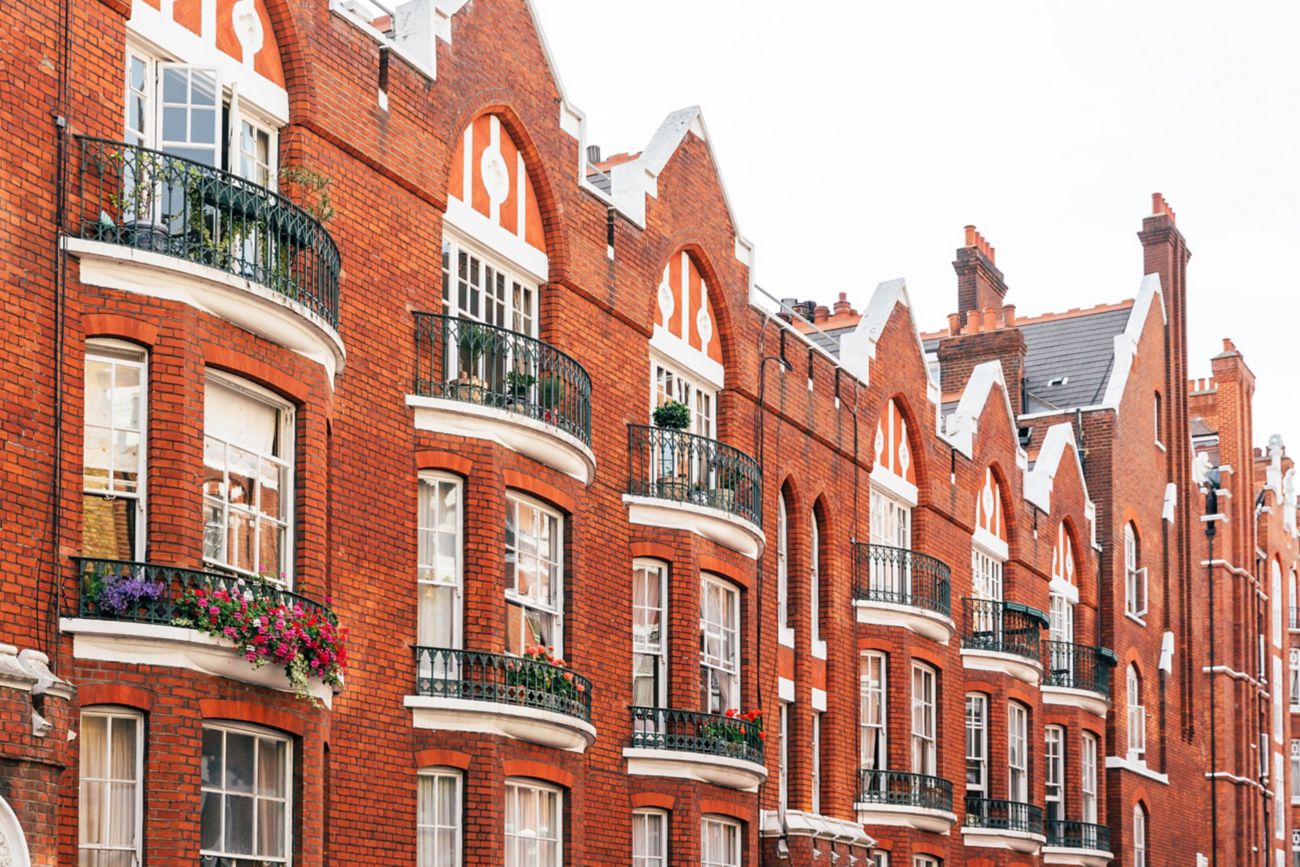 Traditional London Townhouses in Mayfair near Hote