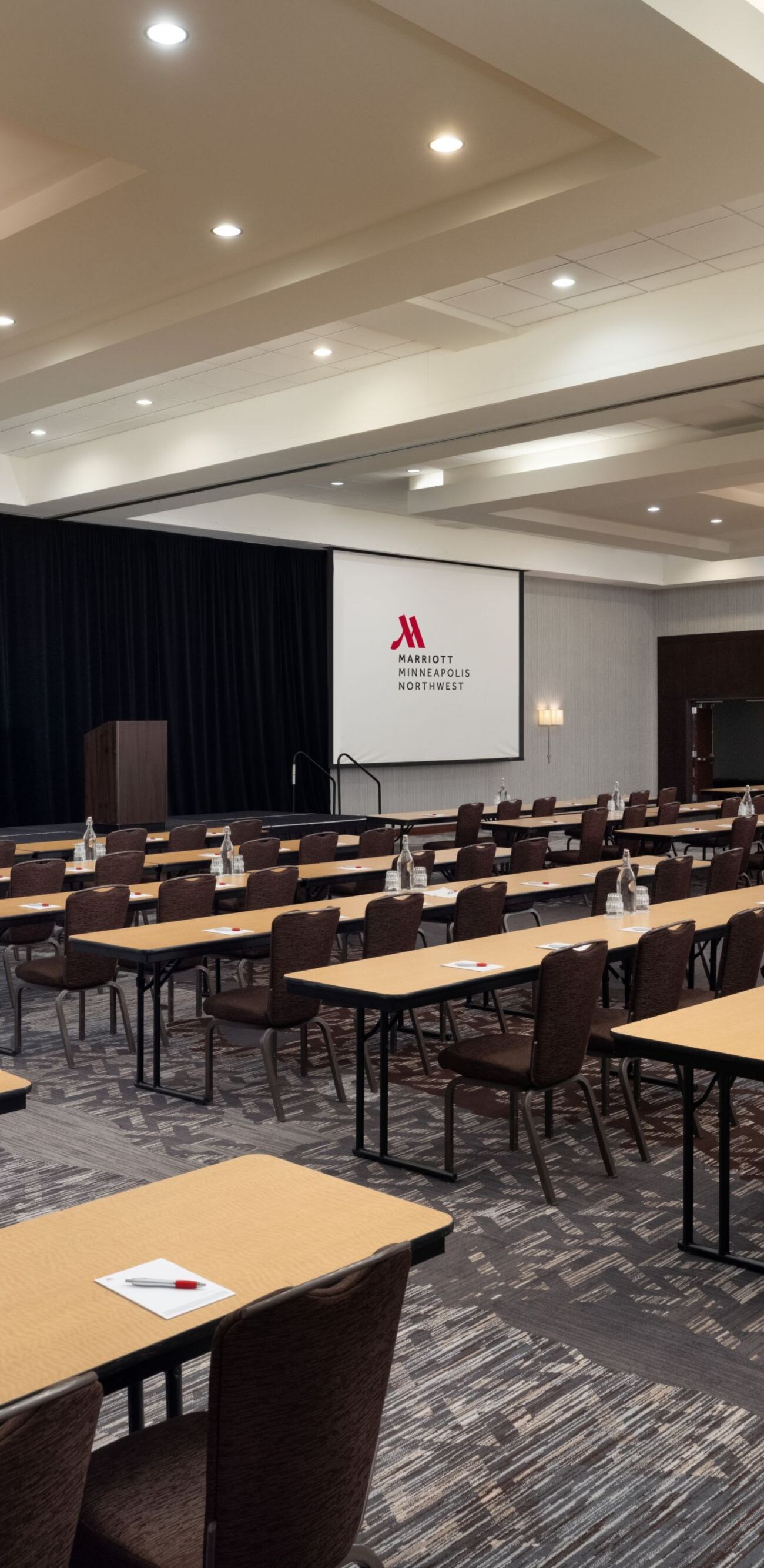 Venue in downtown Minneapolis in classroom setting