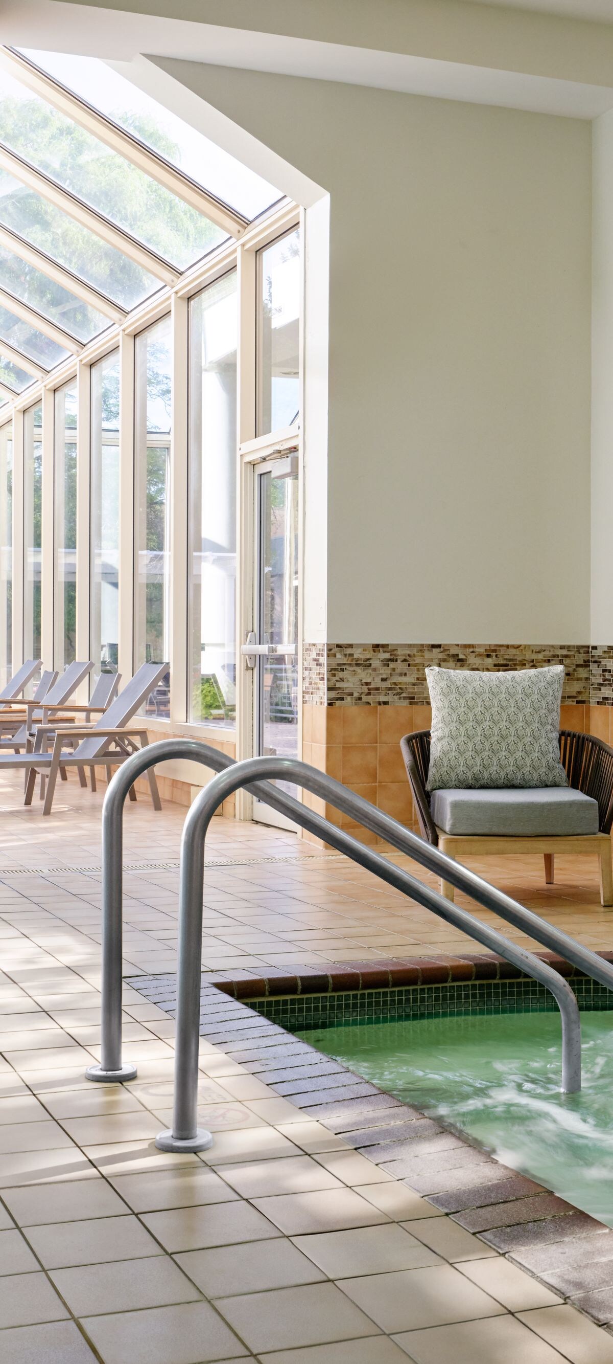 Whirlpool spa adjacent to pool