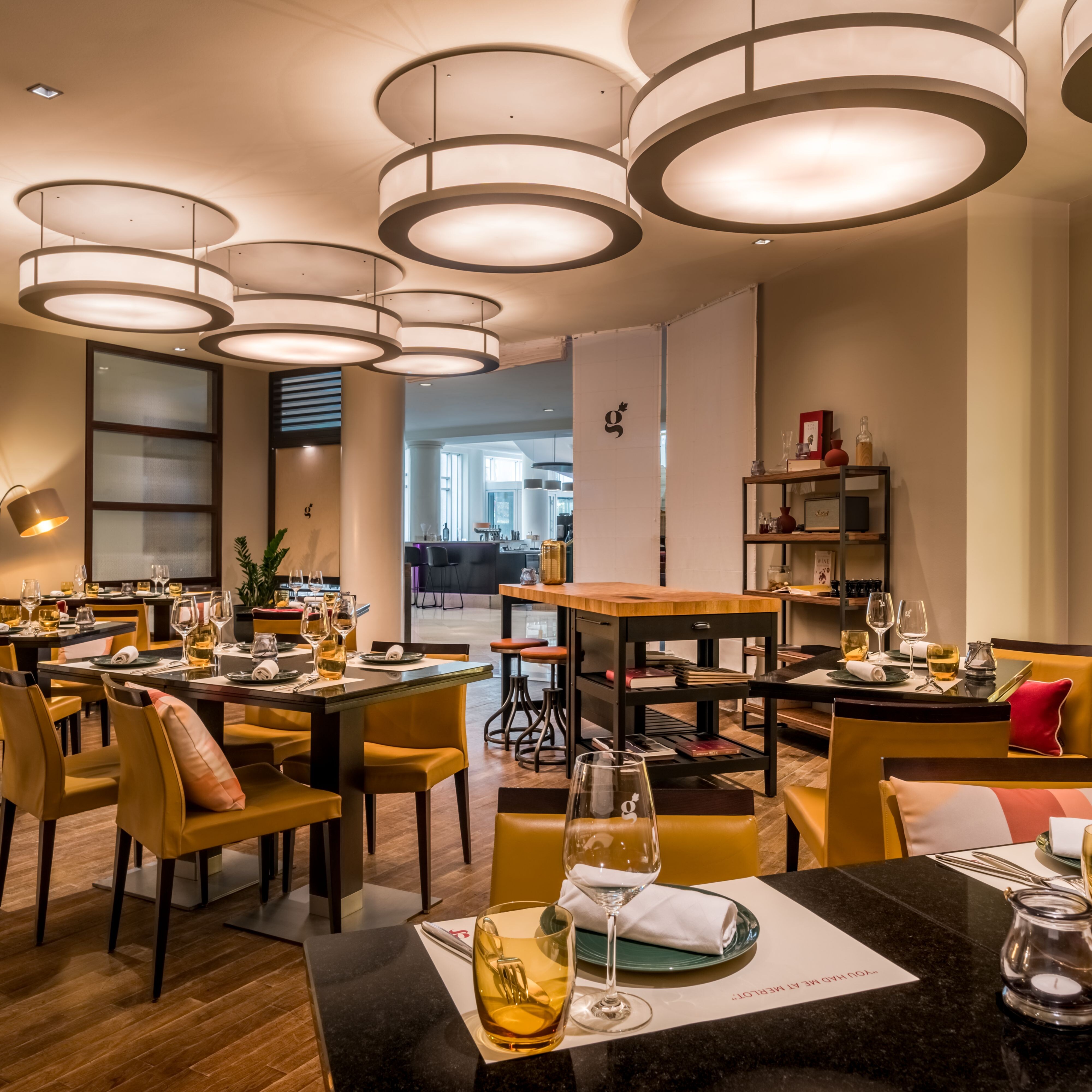 The Grapeful Vinothek, Munich Marriott Hotel - More Cravings by ...