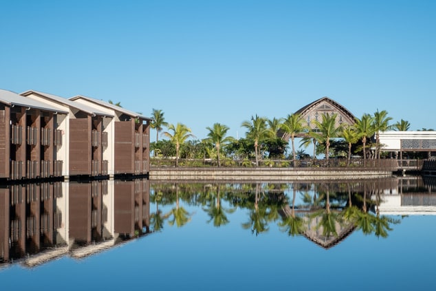 Lagoon Front Guest rooms are near main facilities 