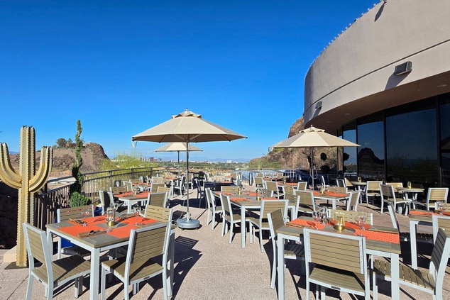 outdoor dining, patio, dining, rooftop bar