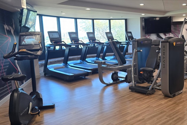 fitness center, cardio, weights, recreation
