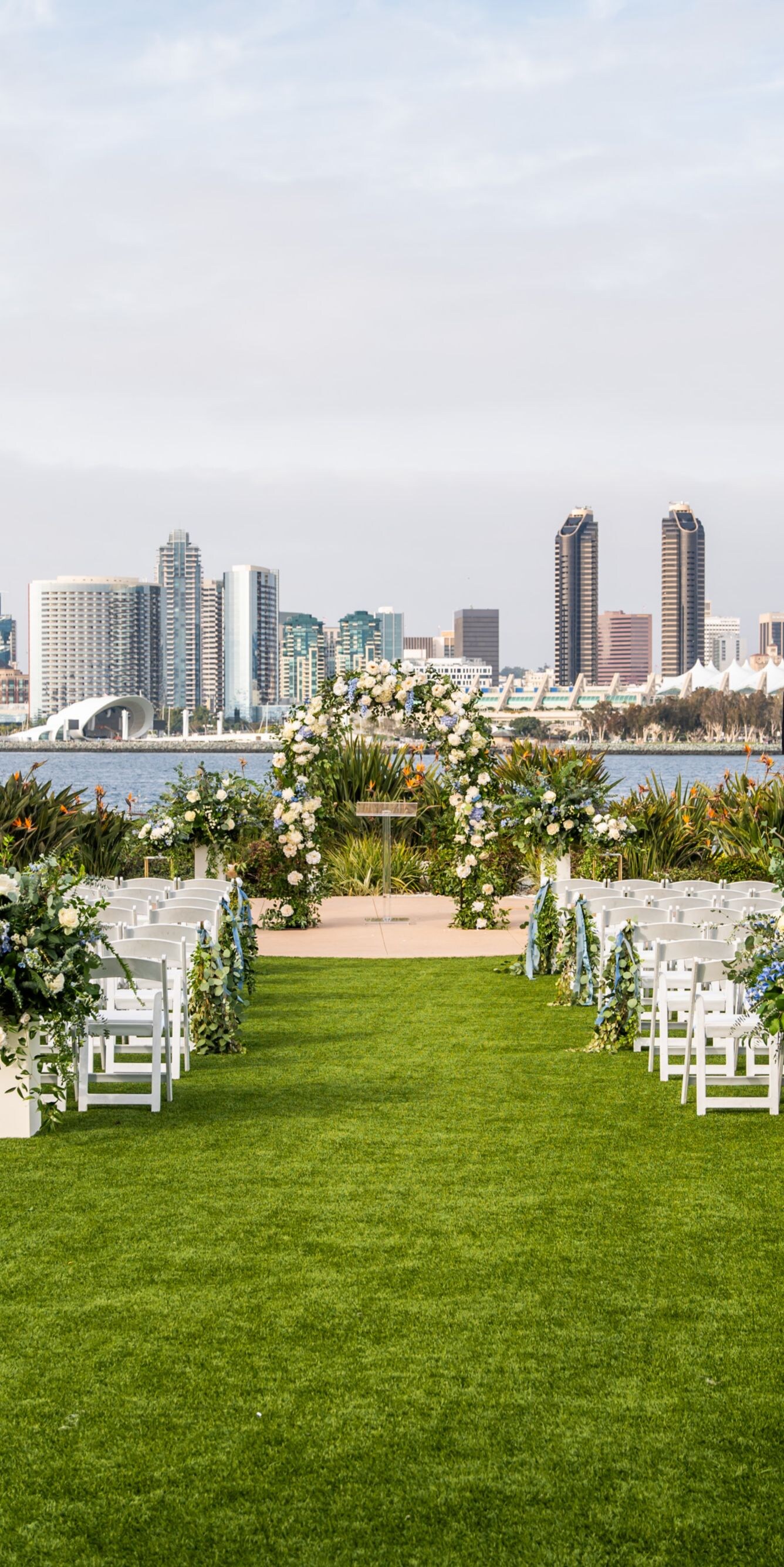 A wedding with breathtaking bay views