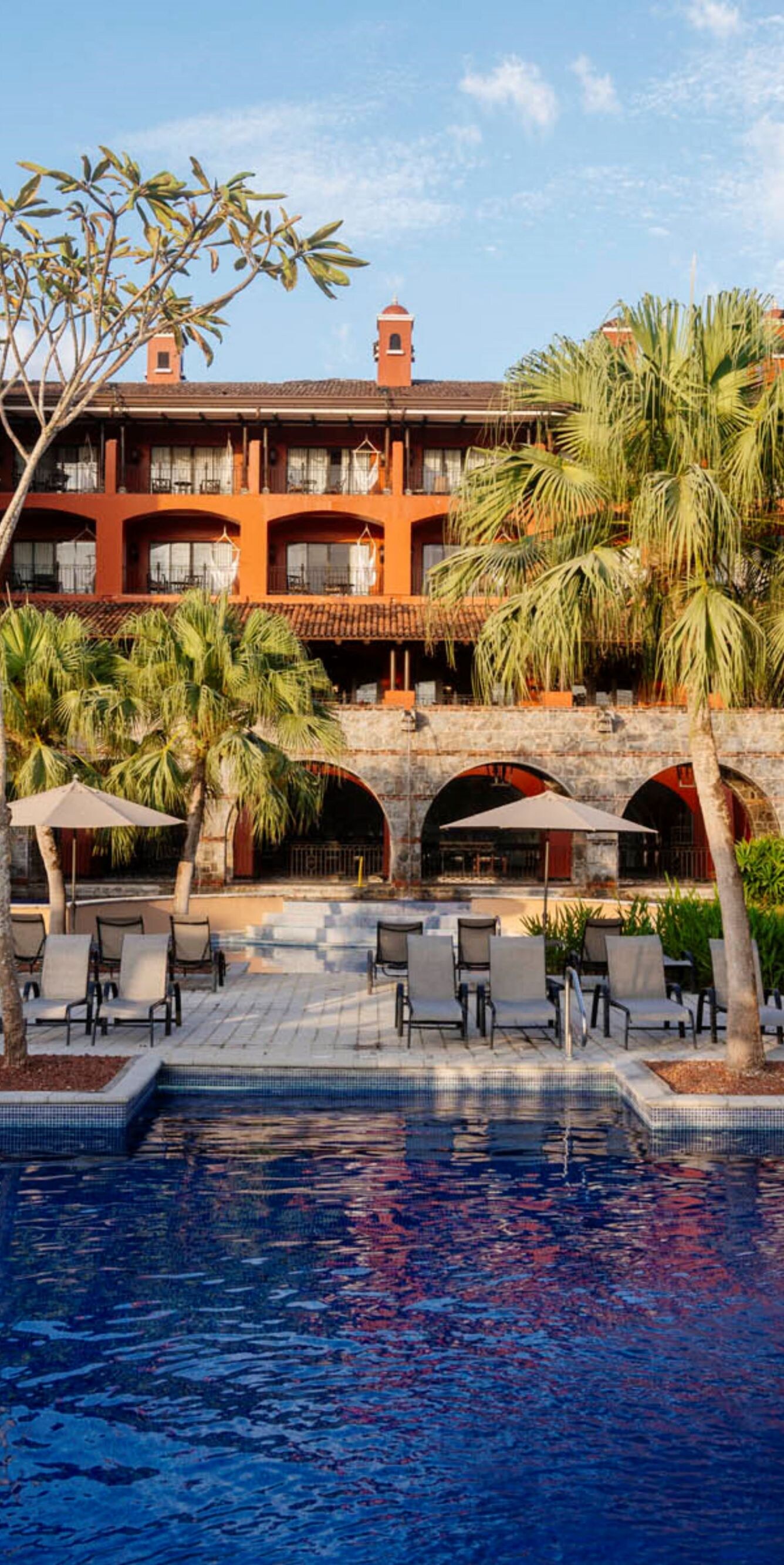 Exterior, vista del resort, naturaleza, piscina