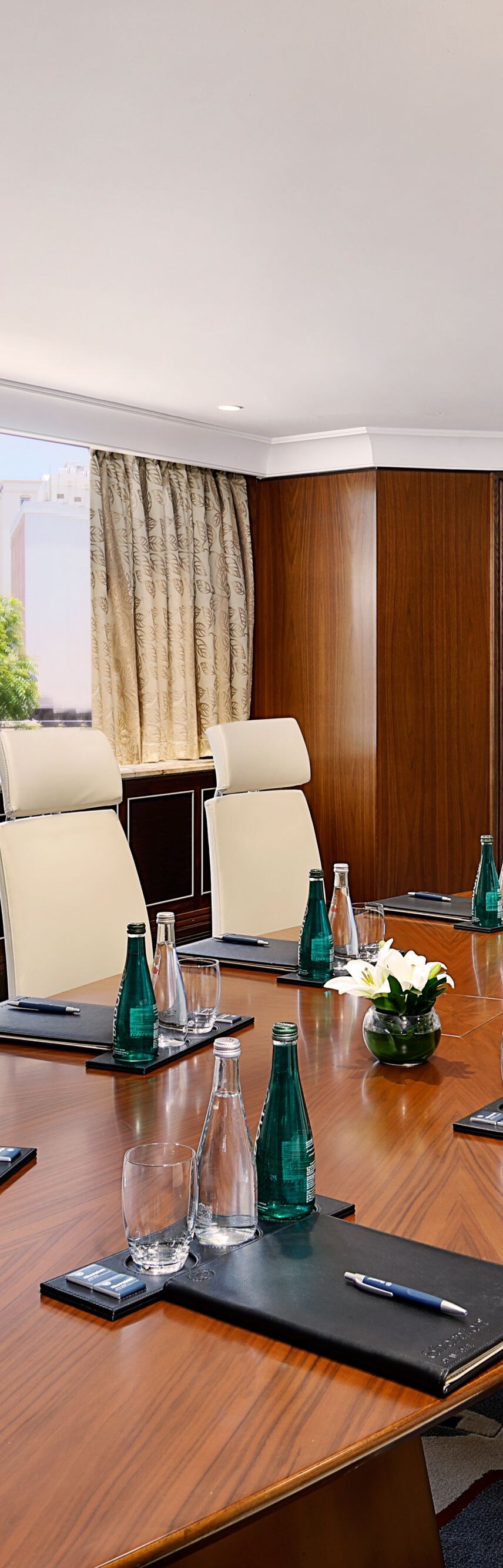 Bahla Boardroom