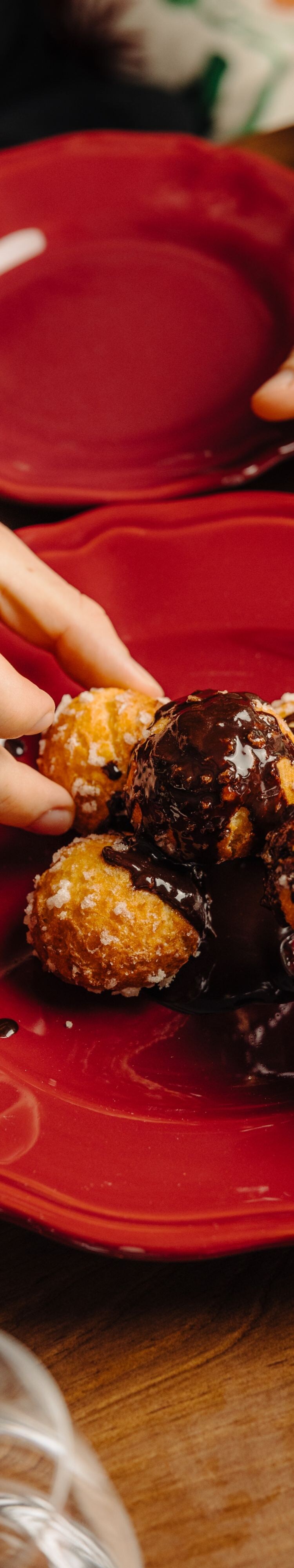 Chocolate dessert with melted sauce