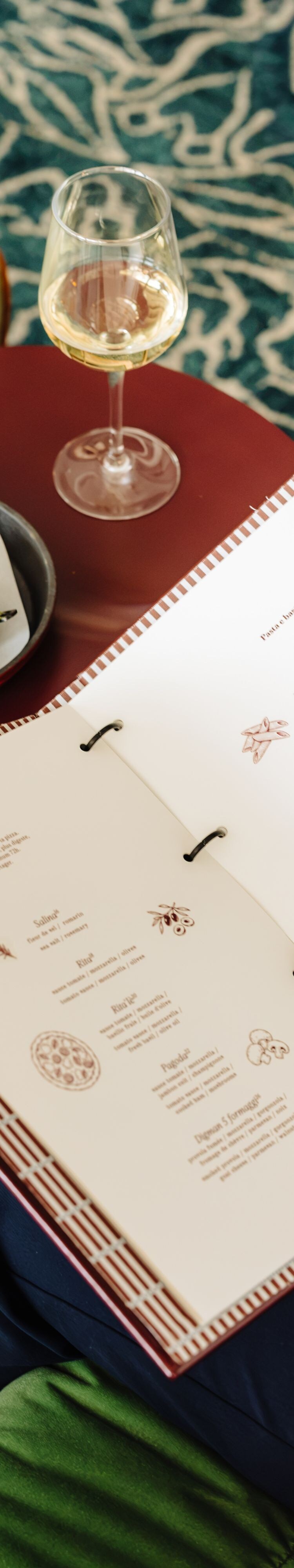 Guest reading La Bisnonna menu