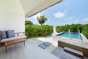 Villa Beach con piscina en la terraza