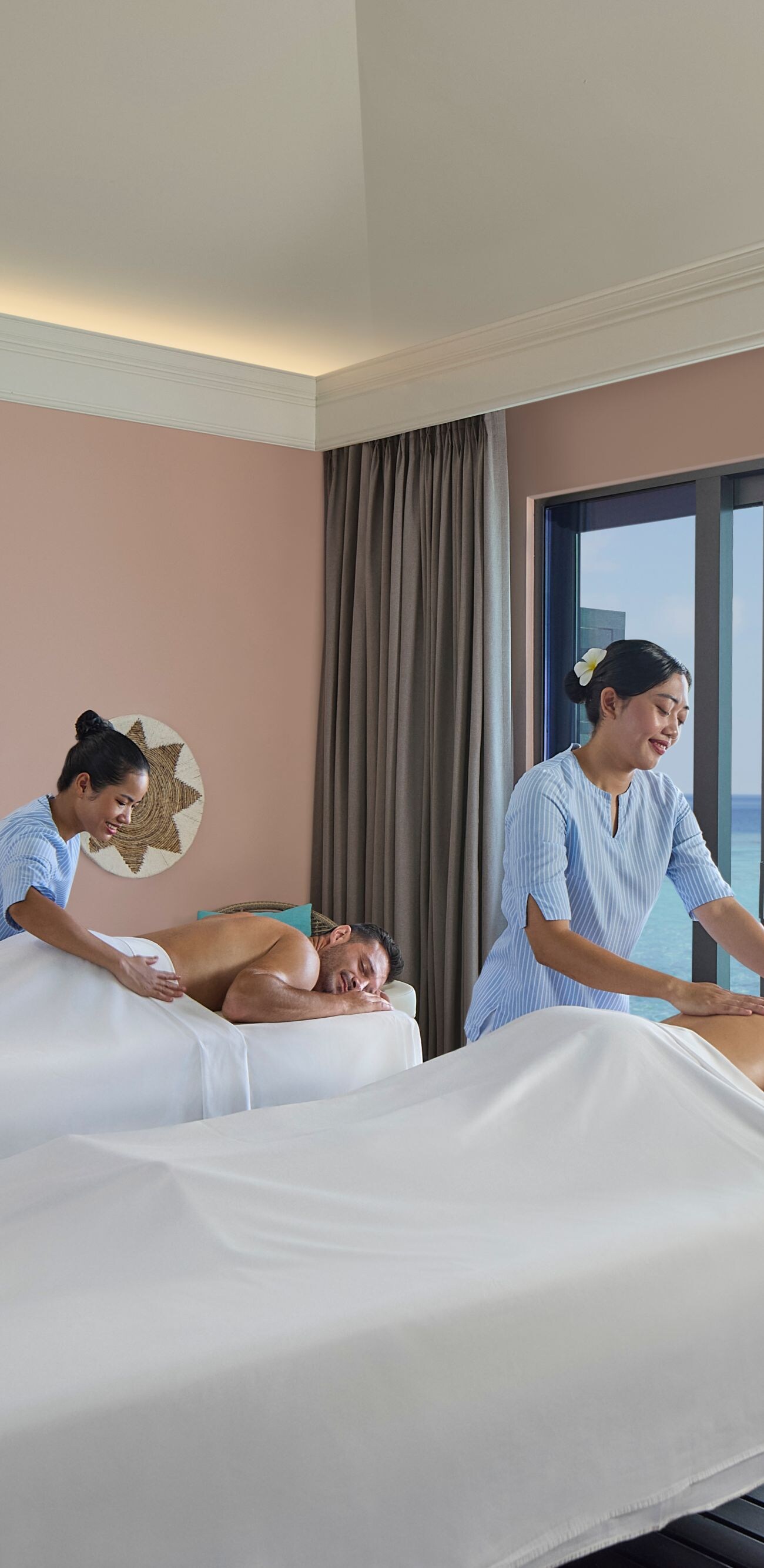 couple enjoying spa treatment