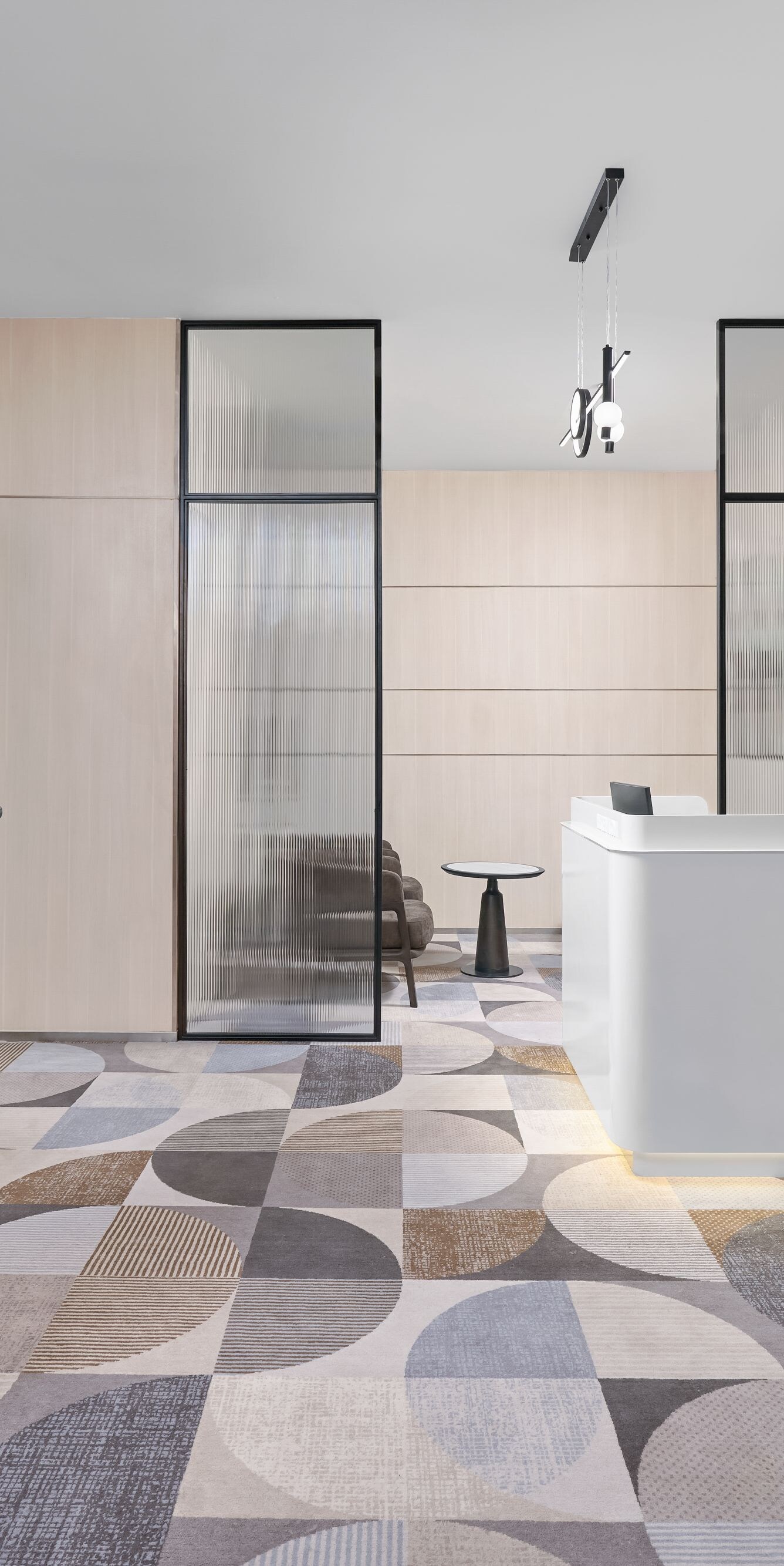 Business Center with workstations and meeting room
