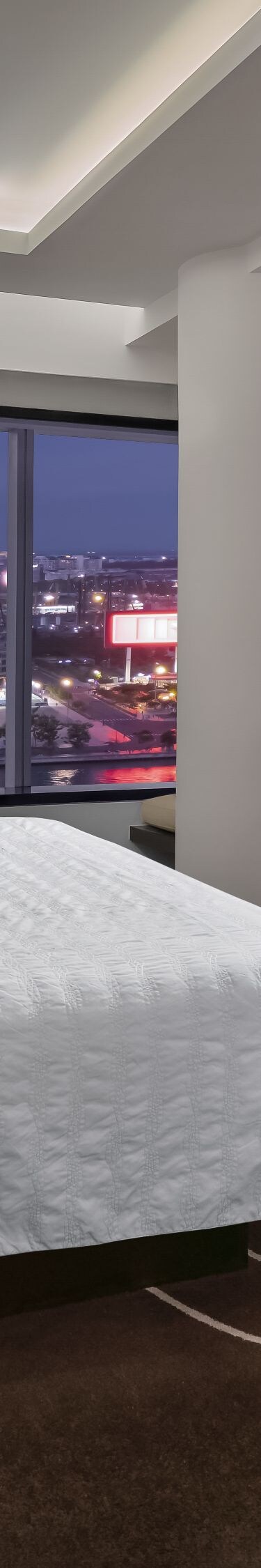 Grande Suite at night with panoramic view