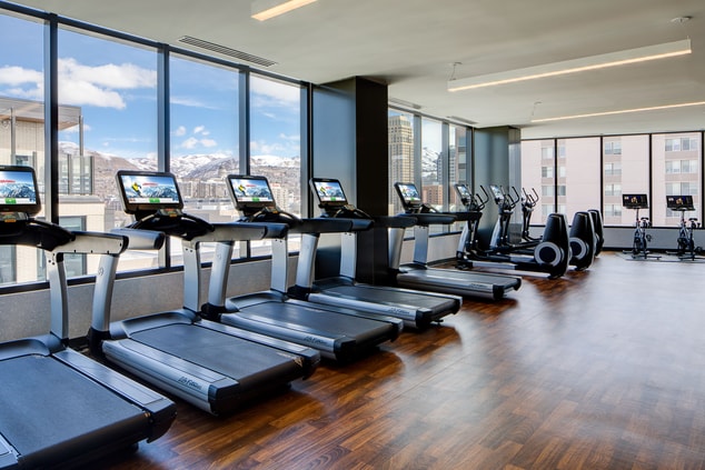 Treadmills lined up at hotel in Salt Lake City