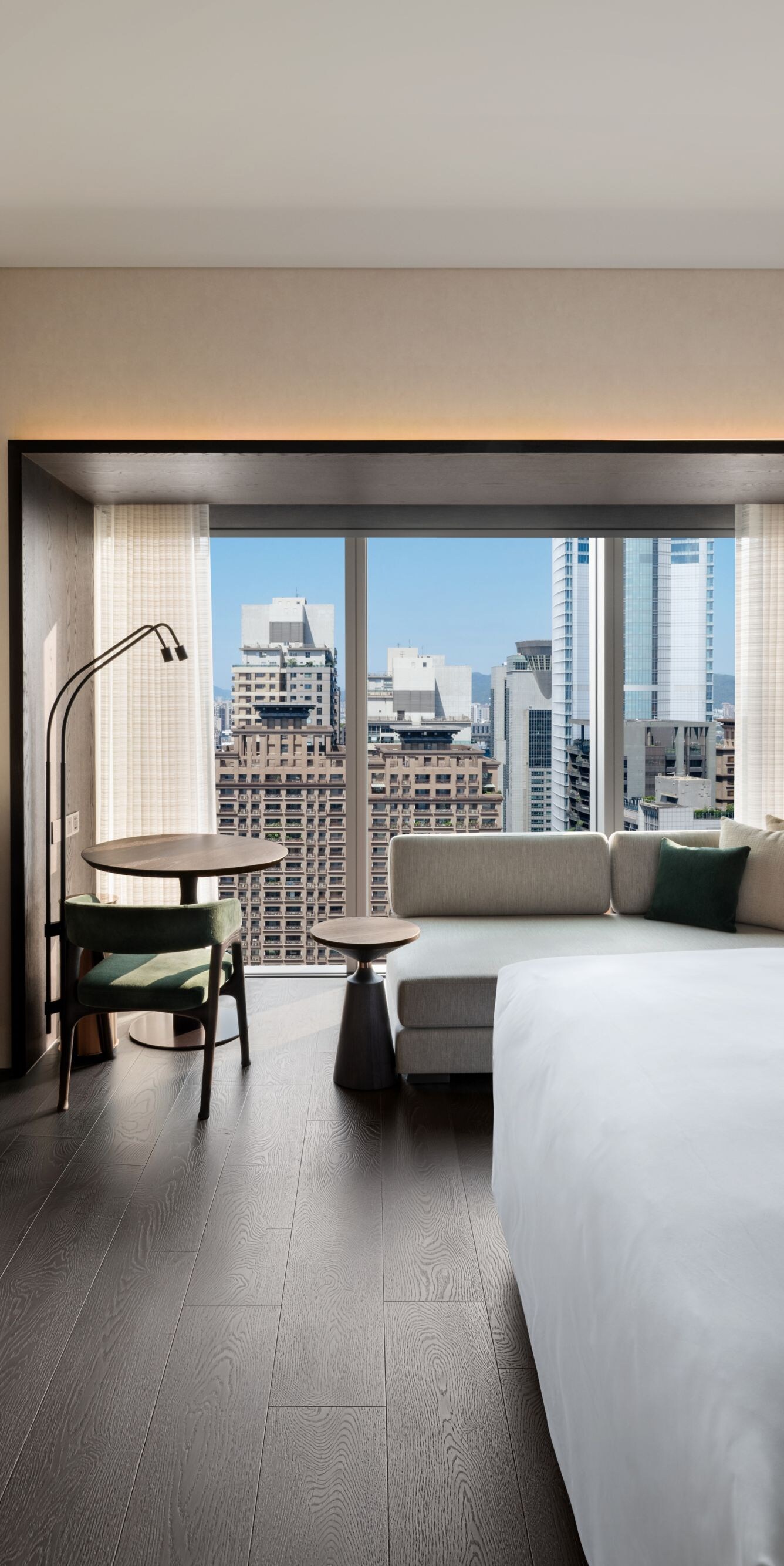 city view, king bed, desk, sofa