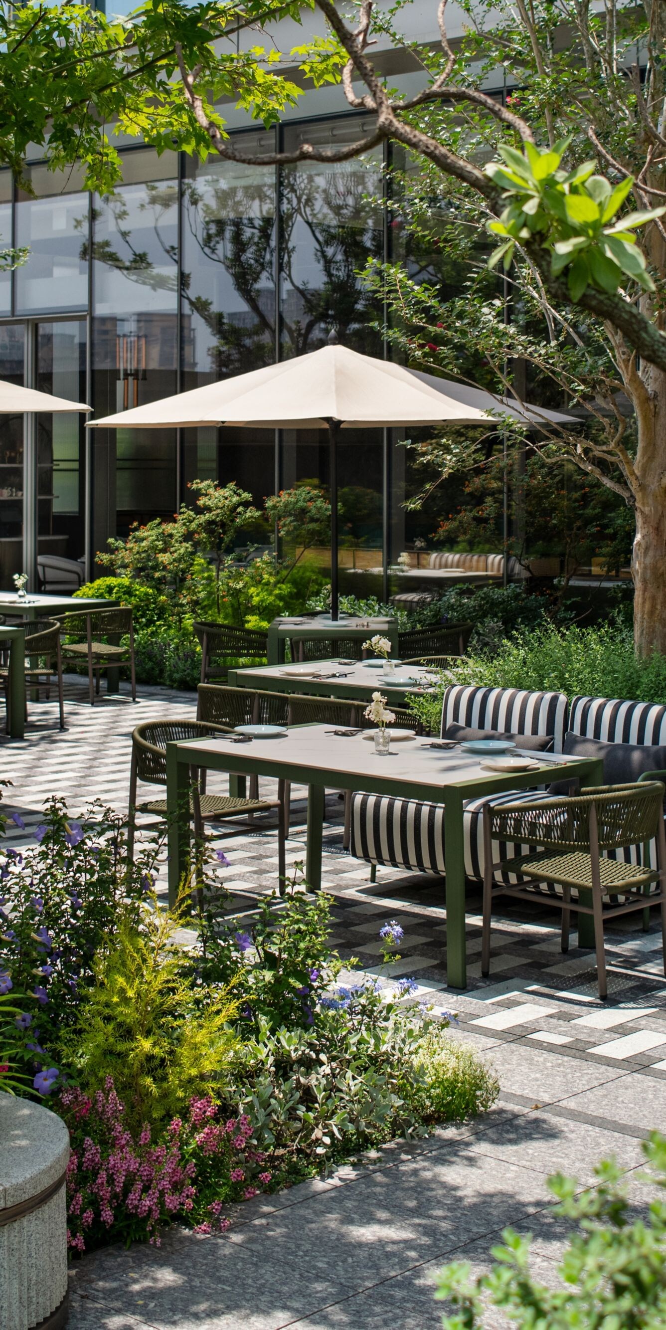 daytime Dining Outdoor Seating