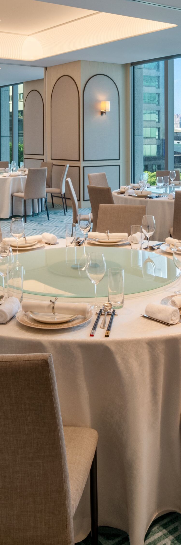 Function Room, table rounds