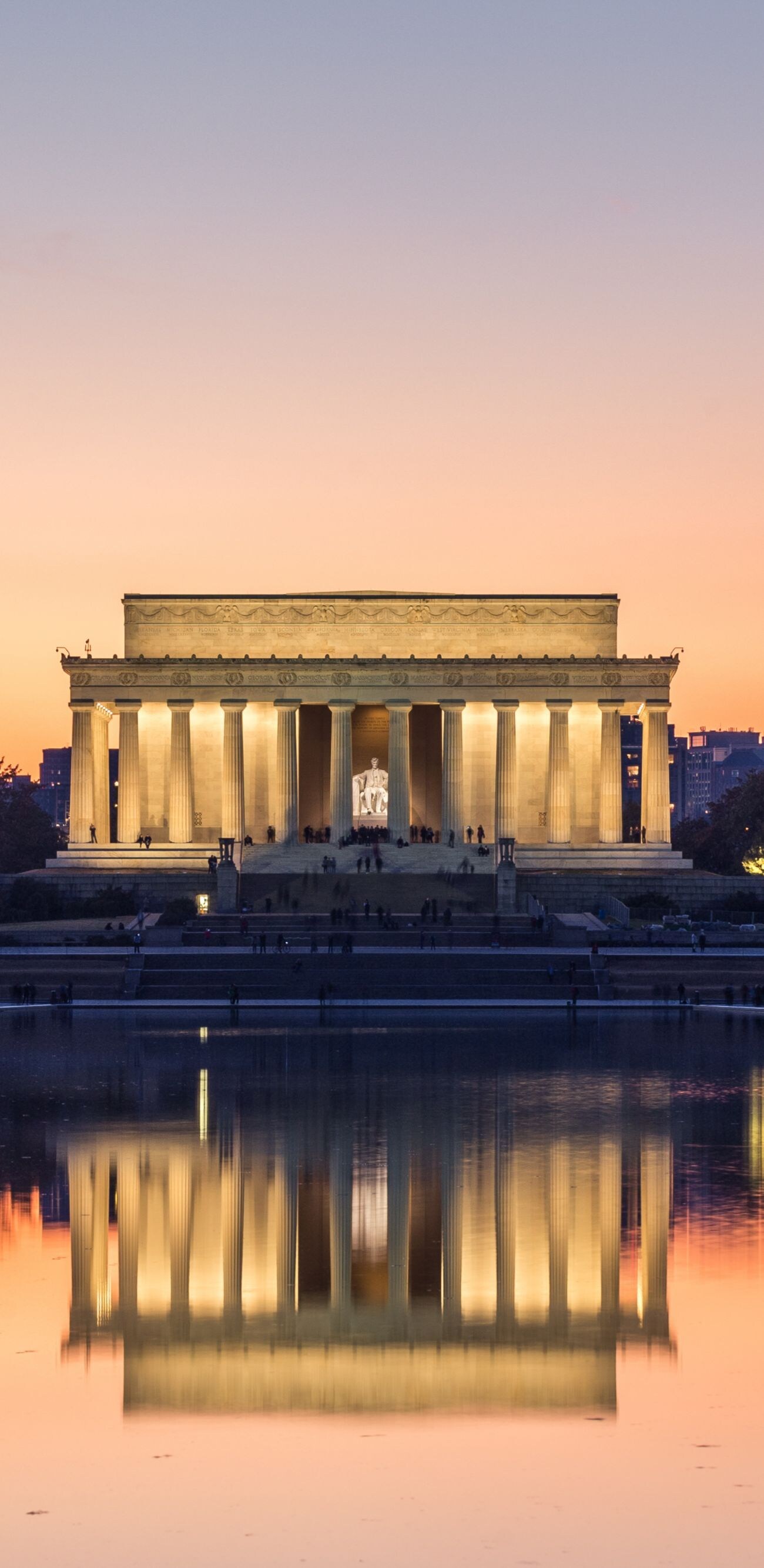Lincoln Memorial at dusk, river reflection
