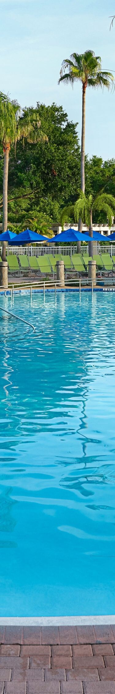 Resort-Pool mit Piratenschiff in Orlando