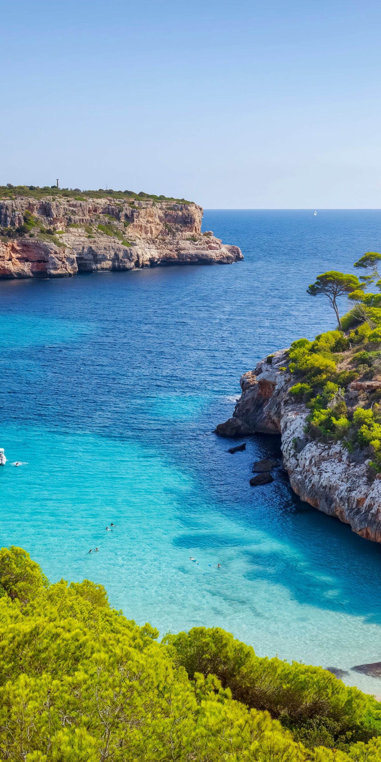 Luftaufnahme einer Bucht auf Mallorca