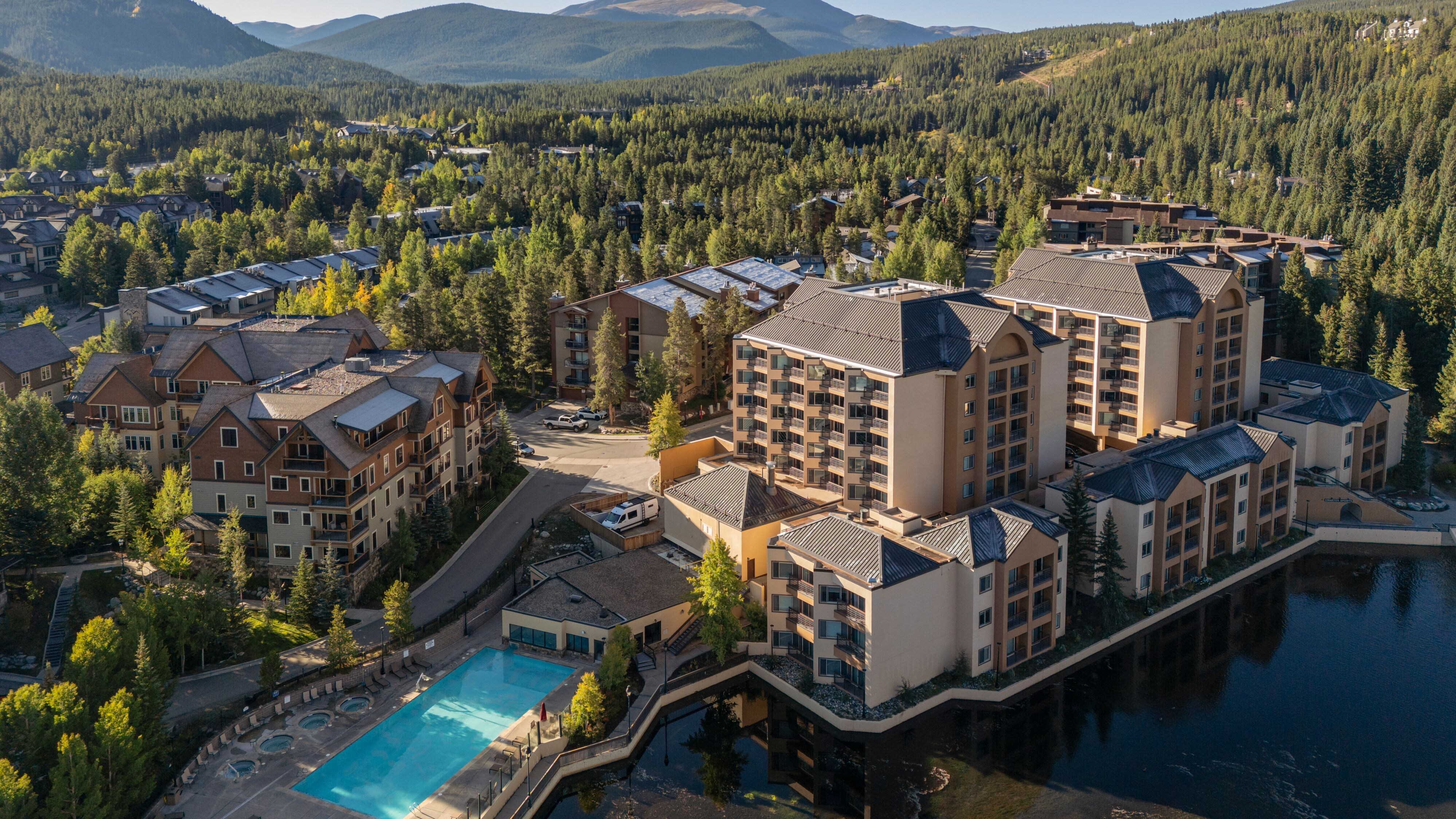 where to stay hotel image